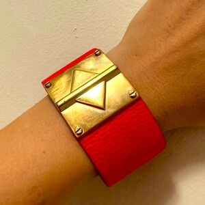 Vince camuto bracelet